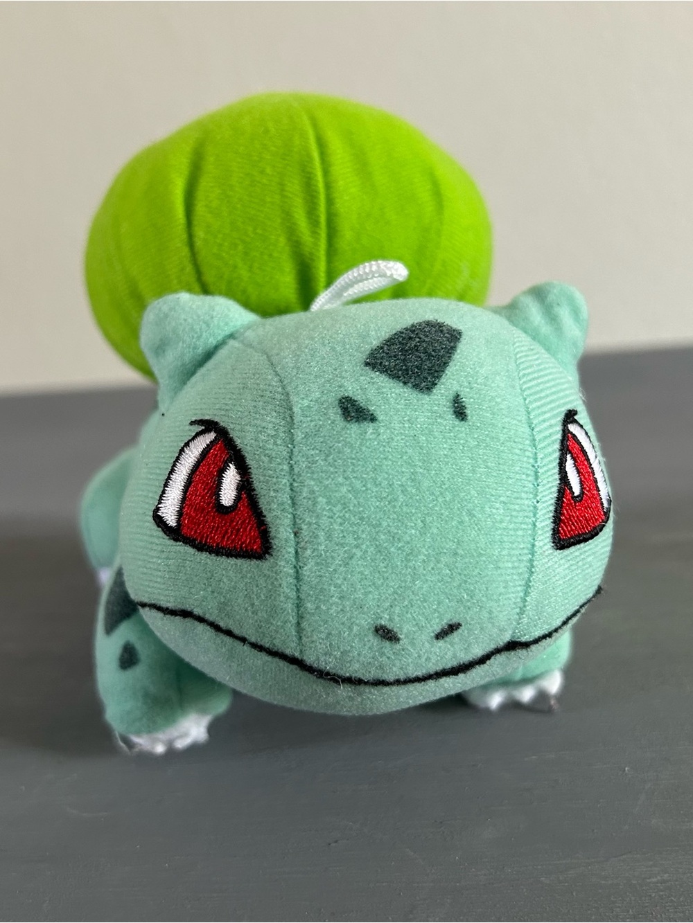 Pokemon Bulbasaur Hanging Plush 2016 Nintendo Creature Game Freak Stuffed Animal